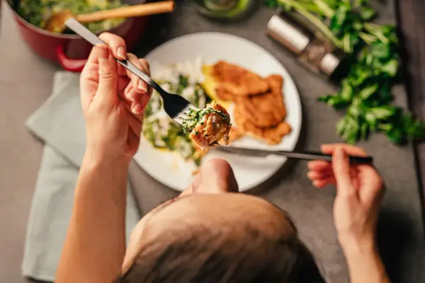 Low-carb w praktyce - jedz syto, chudnij bez głodu!